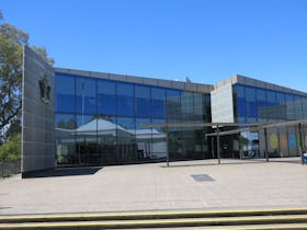 Wagga Wagga City Library