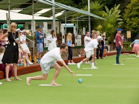 Barefoot Bowls at The Bowlo