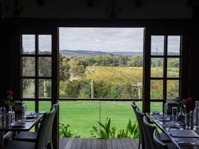 Black Swan Winery and Restaurant