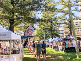 Burleigh Art and Craft on the Coast Markets