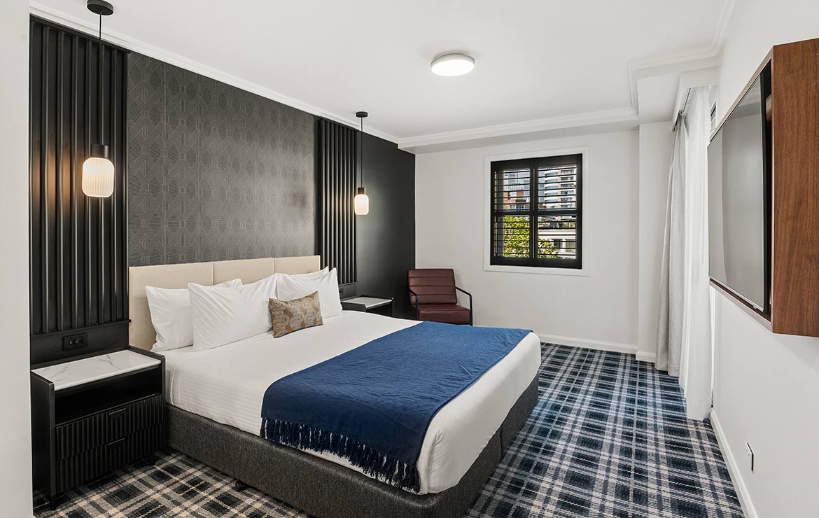 the-sebel-darling-harbour-the-pinnacle-7 2 Bedroom