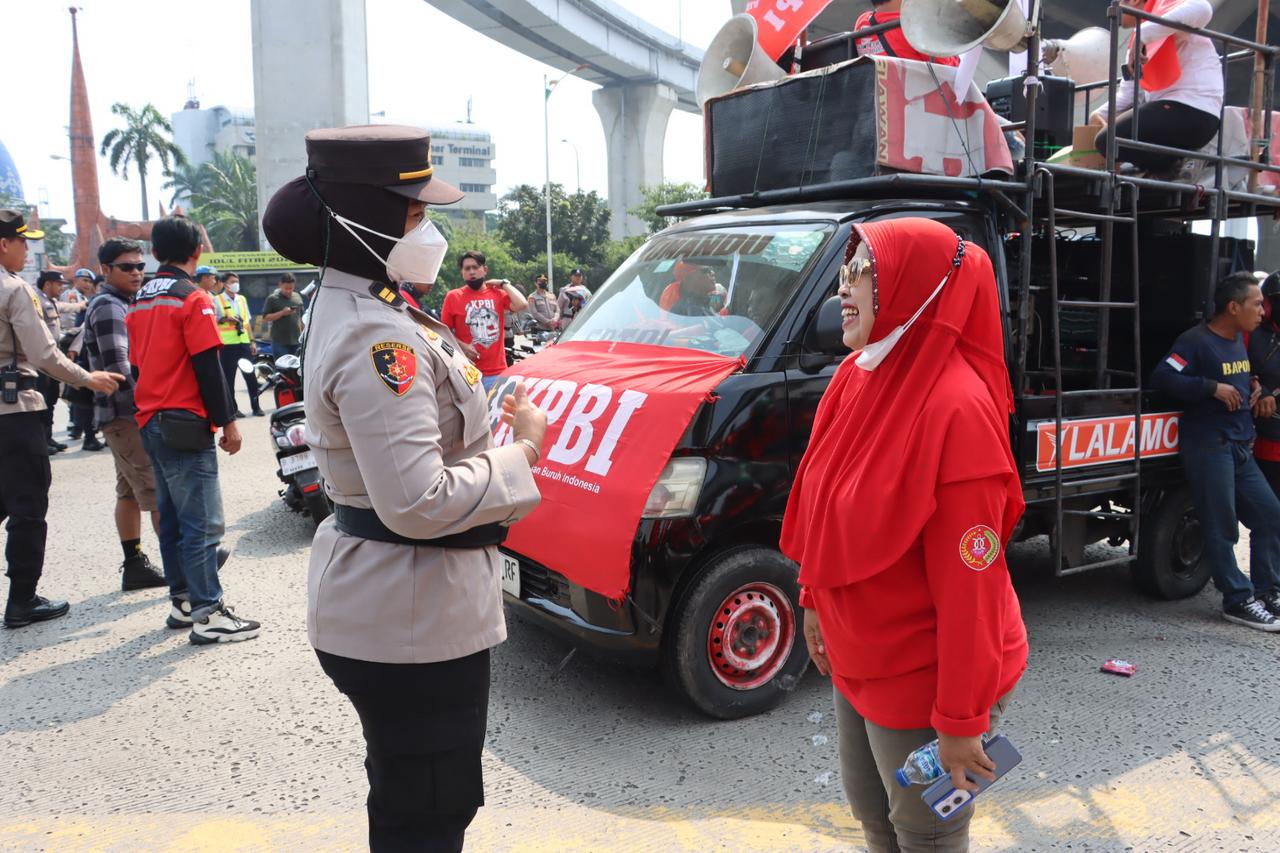 Dua Pelaku Pembacokan dalam Tawuran Jakut Diamankan Polisi